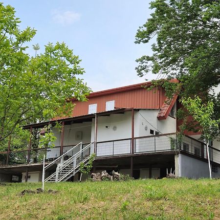 Babilina Hostel & Campsite Navenakhevi Exterior photo